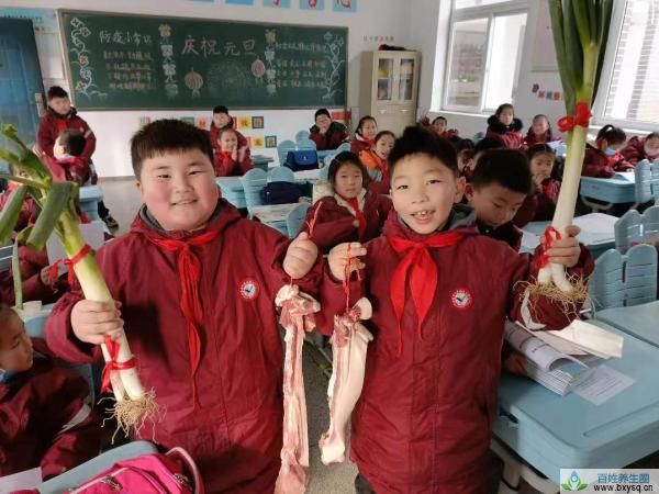 非常“食在”！淮安纪家楼小学奖励优秀生猪肉、鲤鱼等